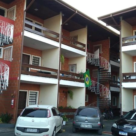 Apartamento 5 No Condominio Marina V Ubatuba Dış mekan fotoğraf